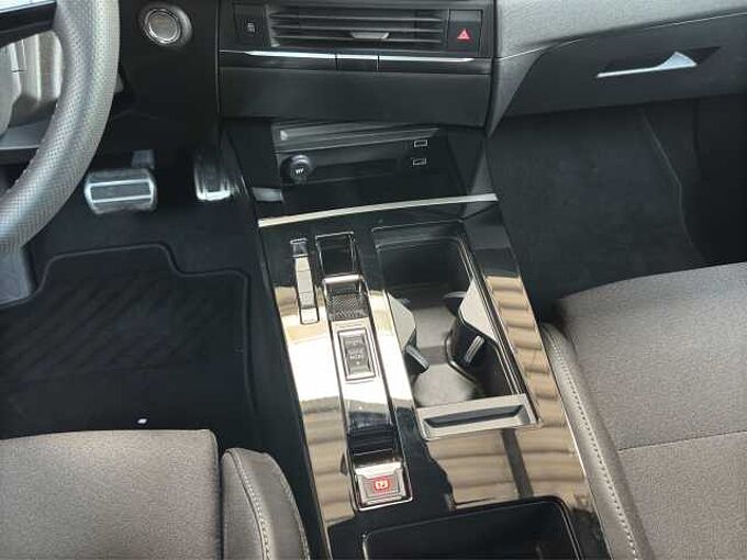 Opel Astra ST GS //Winterpaket/LED/AHK/ 360°/
