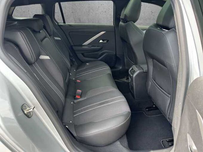 Opel Astra ST  GS  //Winterpaket/LED/AHK/Pano/ 360&deg;/