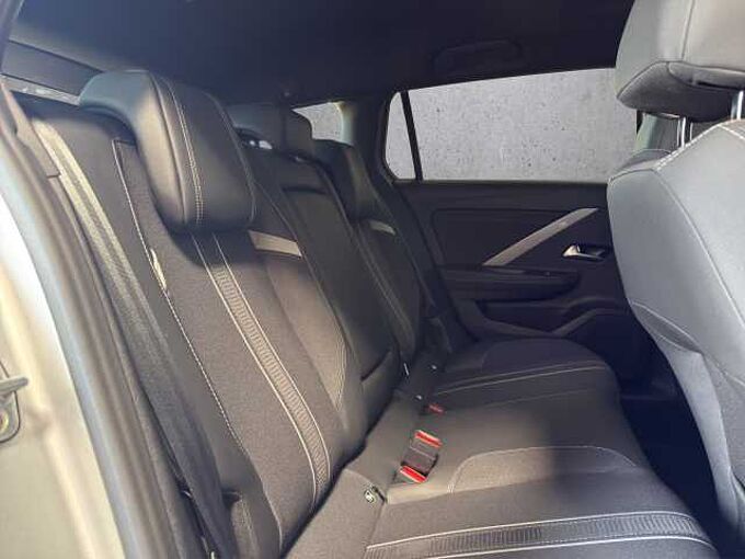 Opel Astra ST GS  //Pano/LED/AHK/ el.Heckklappe