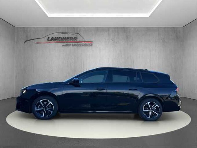 Opel Astra ST 1.2 T GS  //Pano/LED/AHK/ el.Heckklappe