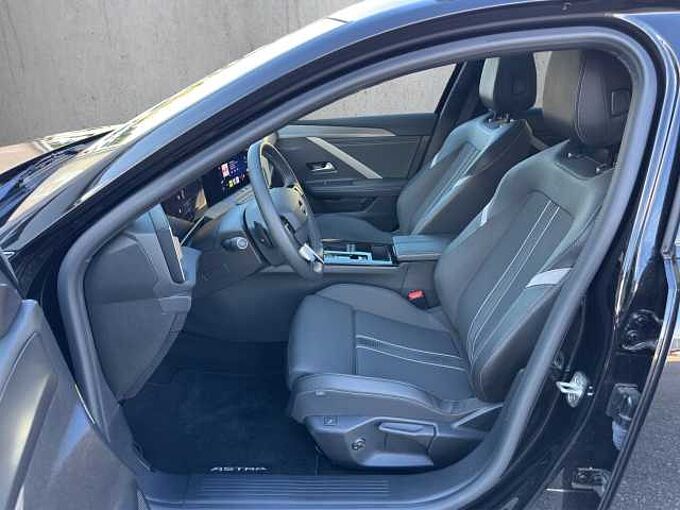Opel Astra ST 1.2 T GS  //Pano/LED/AHK/ el.Heckklappe