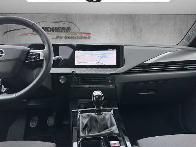 Opel Astra ST  GS Navi mit Farbdisplay/ 4-Zonen Klimauto.