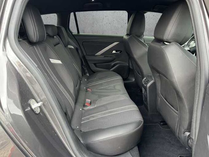 Opel Astra ST  GS Navi mit Farbdisplay/ 4-Zonen Klimauto.