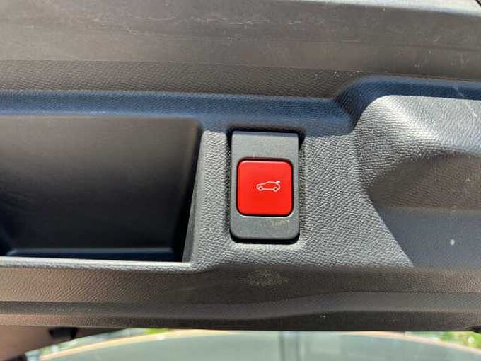 Opel Grandland Edition // AHK/Winterpaket/Navi/Kamera