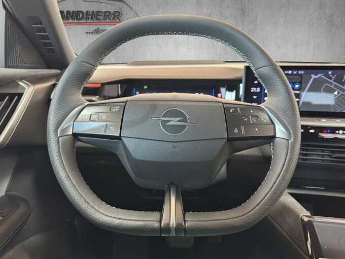Opel Grandland 1.2 T 48 V GS //Navi/Kamera/Head-Up /AHK