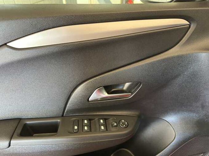 Opel Corsa 1.2 Turbo //Kamera/Sitzheizung/PDC
