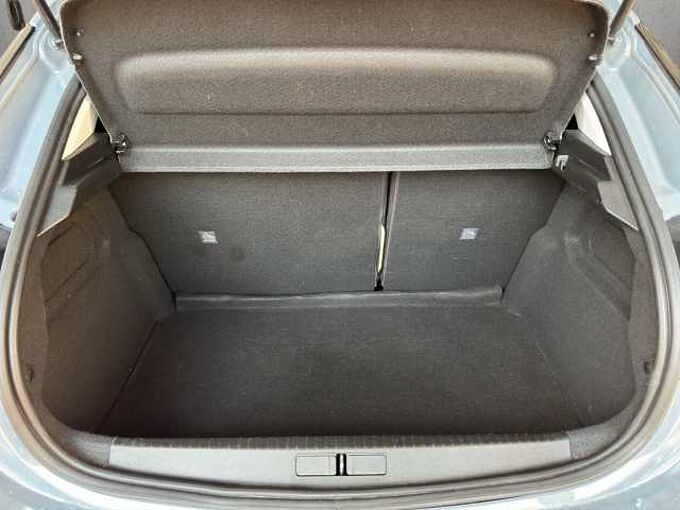 Opel Corsa 1.2 Turbo  //Kamera/Sitzheizung/PDC 