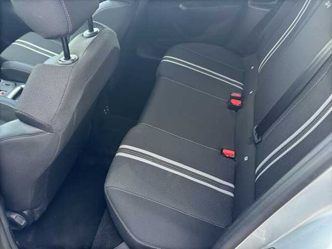 Opel Corsa 1.2 GS //LED/Navi/Kamera /Winterpaket