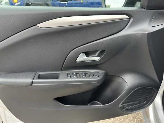 Opel Corsa 1.2 T //Kamera/Sitzheizung /PDC