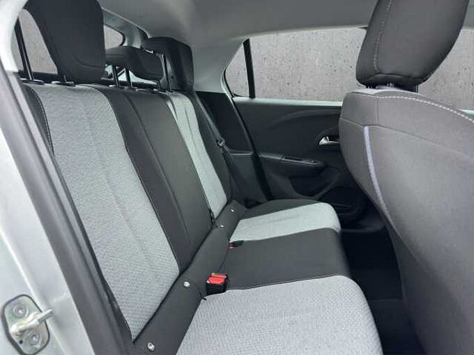 Opel Corsa 1.2 T //Kamera/Sitzheizung /PDC