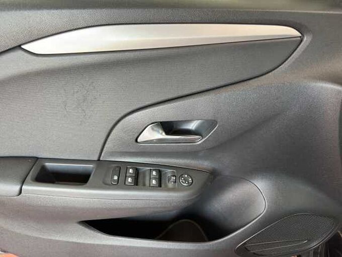 Opel Corsa 1.2 Turbo  //Kamera/Sitzheizung/PDC 