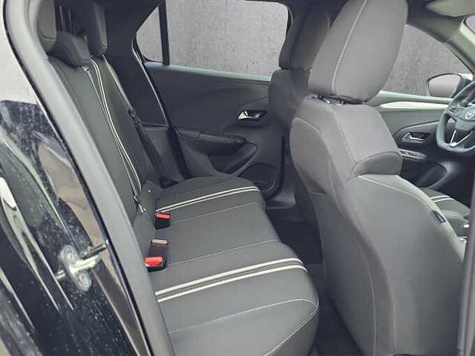 Opel Corsa 1.2 GS //LED/Navi/Kamera /Winterpaket