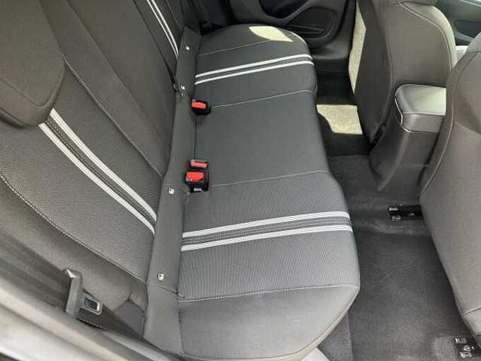 Opel Corsa 1.2 Turbo GS  //Navi/ Winterpaket/Kamera 