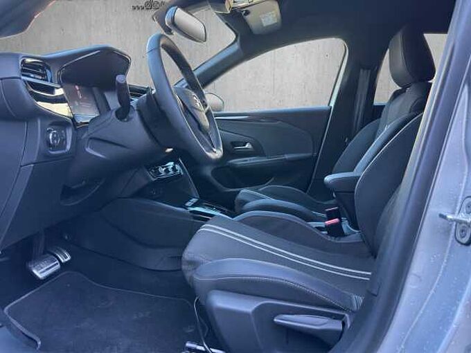 Opel Corsa 1.2 Turbo GS  //Navi/ Winterpaket/Kamera 