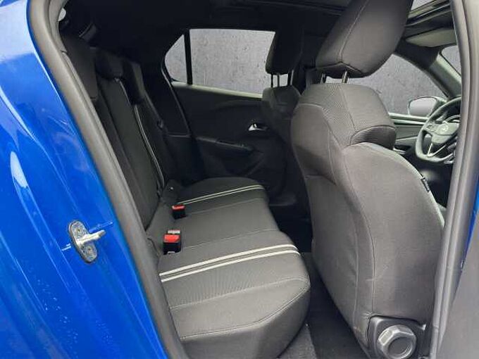 Opel Corsa 1.2 Turbo GS  //Navi/ Winterpaket/Kamera /Pano