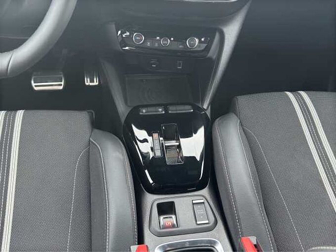 Opel Corsa GS //Navi/ Winterpaket/Kamera/Pano