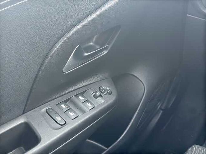 Opel Corsa GS //Navi/ Winterpaket/Kamera/Pano
