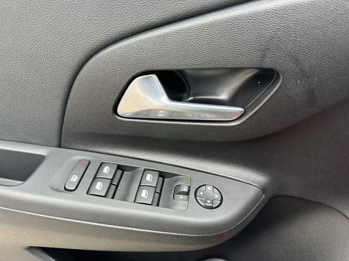 Opel Corsa 1.2 T GS // LED/Kamera/Winterpaket