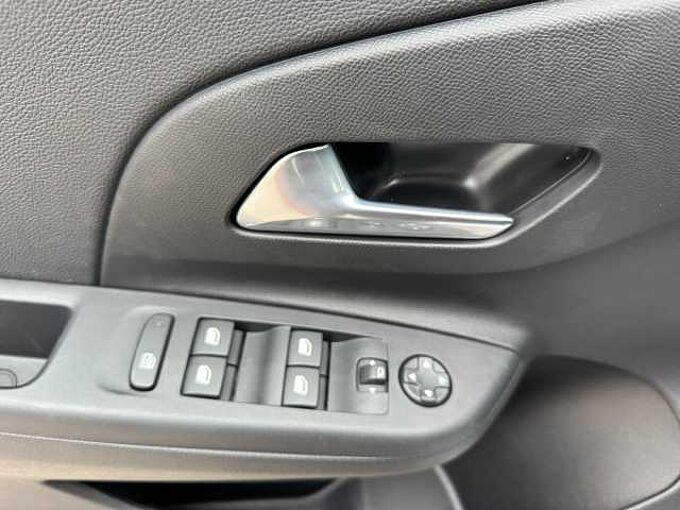 Opel Corsa 1.2 T GS // LED/Kamera/Winterpaket