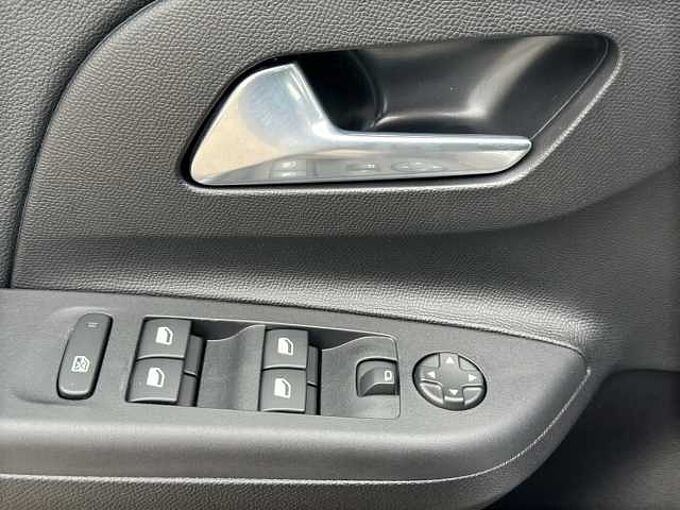 Opel Corsa 1.2 T GS // LED/Kamera/Winterpaket 