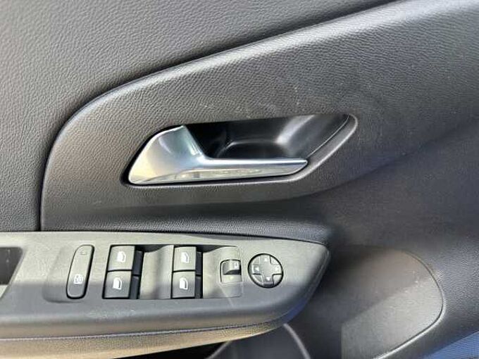 Opel Corsa 1.2 MHEV GS //Kamera/Winterpaket /LED