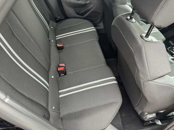 Opel Corsa GS Line Lenkradheizung/Teilleder
