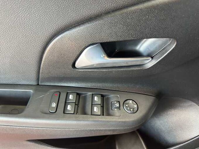 Opel Corsa 1.2 Hybrid //Navi/LED/Sitzheizung/Alu 