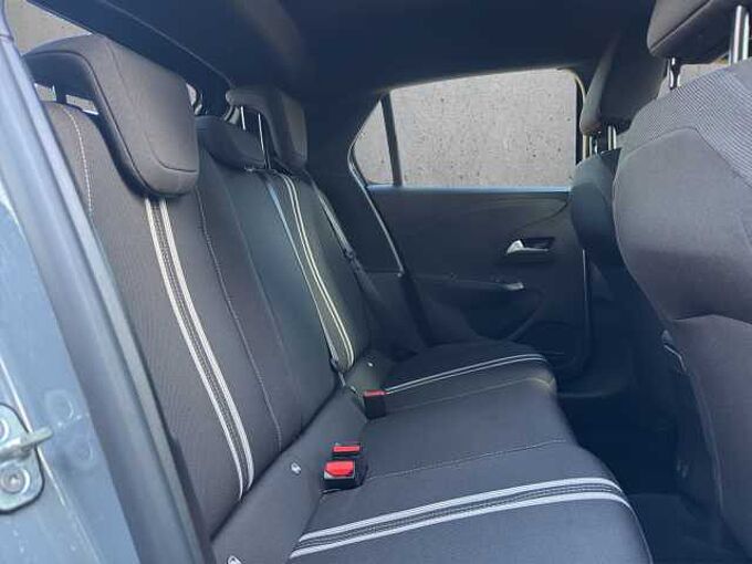 Opel Corsa GS  Hybrid //Navi/LED/Sitzheizung/Alu 