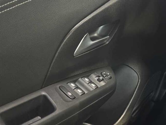 Opel Corsa GS Hybrid //Navi/LED/Sitzheizung/Alu
