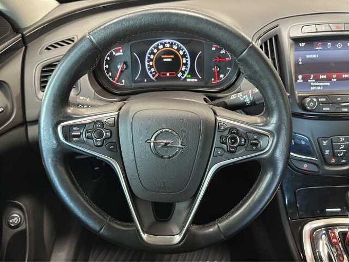 Opel Insignia Innovation*XENON*NAVI*AHK*Kamera*elektr. Heckklappe*