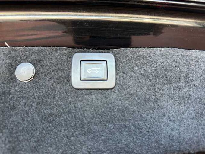 Opel Insignia Innovation*XENON*NAVI*AHK*Kamera*elektr. Heckklappe*