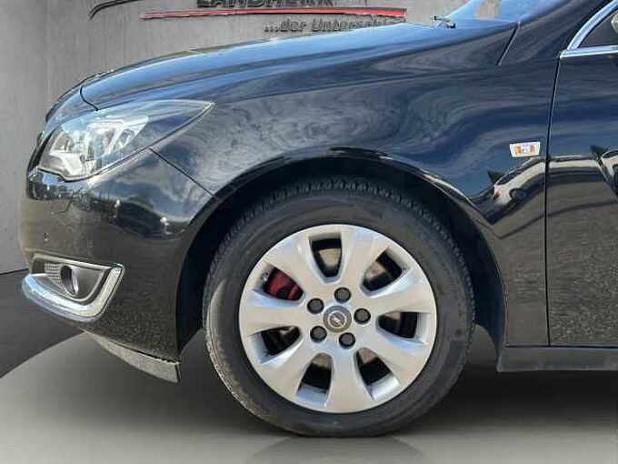 Opel Insignia Innovation*XENON*NAVI*AHK*Kamera*elektr. Heckklappe*