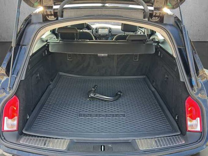 Opel Insignia Innovation*XENON*NAVI*AHK*Kamera*elektr. Heckklappe*