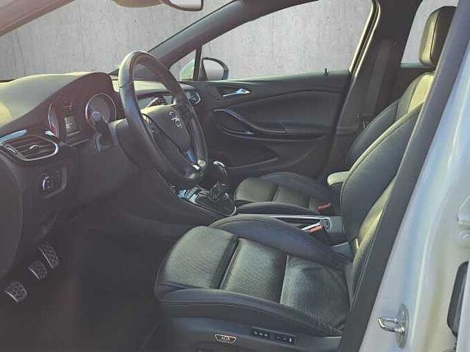 Opel Astra Sports Tourer 1.6 BiTurbo Ultimate