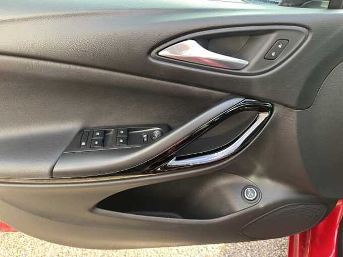 Opel Astra Sports Tourer 1.2 *LED/NAVI/Kam./SHZ/AHK*