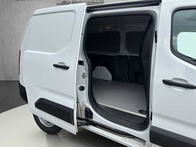 Opel Combo 1.5 Edition XL //Kamera/Navi