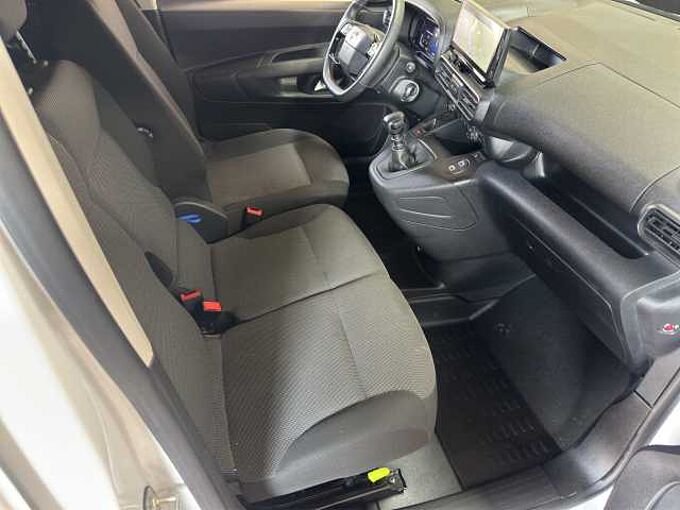 Opel Combo 1.5 Edition XL //Kamera/Sitzheizung/PDC