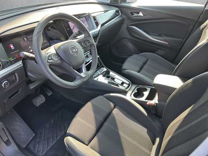 Opel Grandland GS PlugIn Hybrid // LED/Navi/Winterpaket