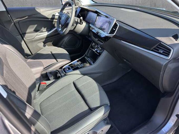 Opel Grandland GS PlugIn Hybrid // LED/Navi/Winterpaket