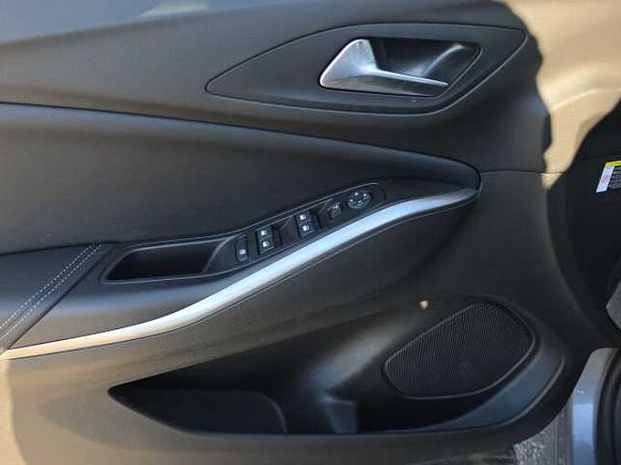 Opel Grandland PHEV Elgance //Navi/360&deg;/PDC/LED 