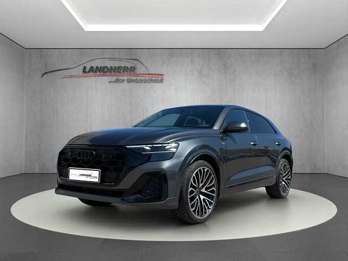 Audi Q8 3.0 TDI S line //Head-Up/AHK/Pano /Matrix-LED