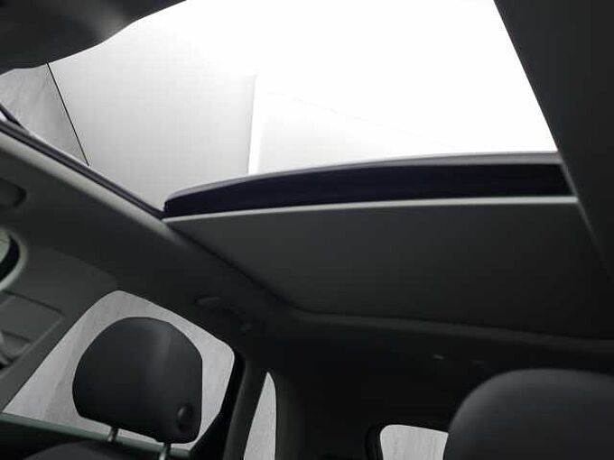 Audi Q3 Advanced // elektr. Heckklappe/SHZ/Navi