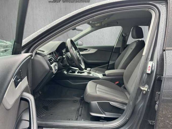 Audi A4 Avant 30 TDI *Navi/LED/SHZ/Standheiz.*