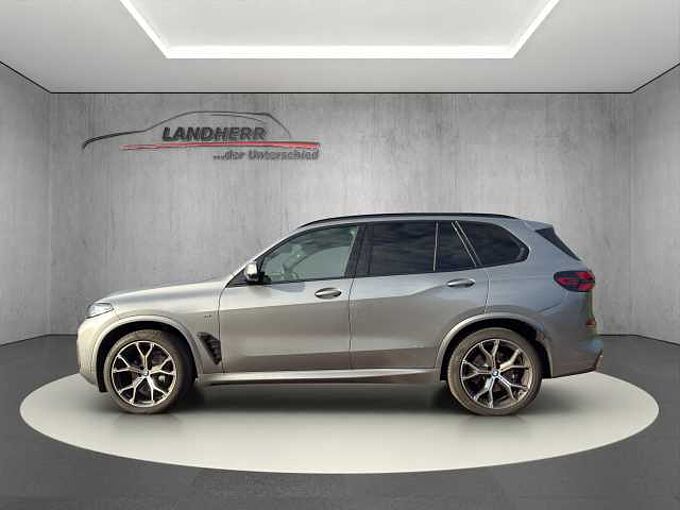 BMW X5 XDrive 40d M Sport// AHK/Head-Up/Navi/Sitheizung