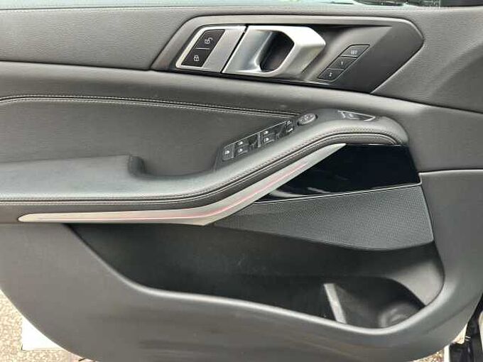 BMW X5 xDrive 30d XLine// Head-Up/Pano/Sitzheizung/Leder