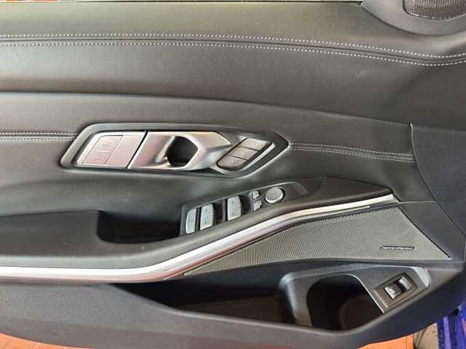 BMW M3 Touring Competition M xDrive //Head-Up/Sitzheizung /Leder