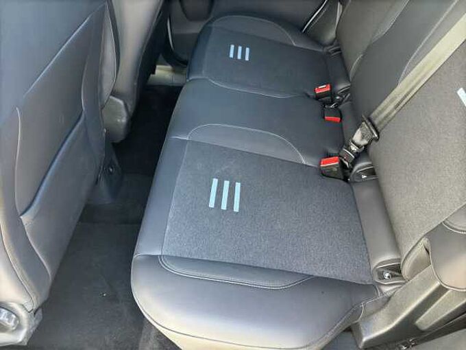 Ford Tourneo Courier 1.0 Active //Kamera/Navi /PDC