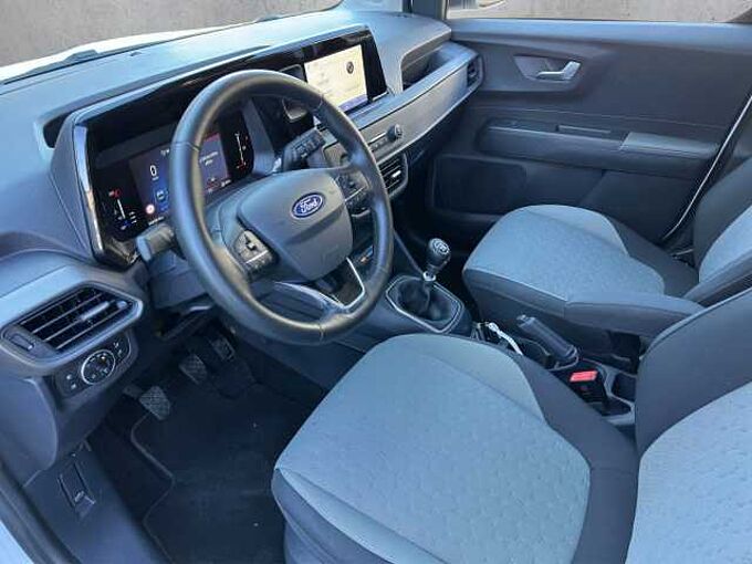 Ford Tourneo Courier 1.0 EcoBoost Active // Navi /Kamera/PDC