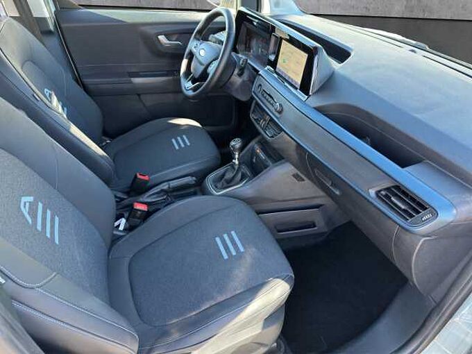 Ford Tourneo Courier 1.0 EcoBoost Active // Navi /Kamera/PDC