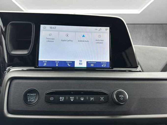 Ford Tourneo Courier 1.0 EcoBoost Titanium // Alu/Kamera